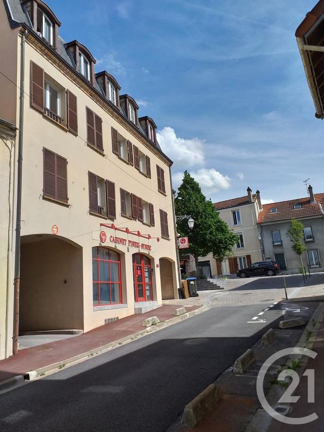 Appartement Studio &agrave; louer - 1 pi&egrave;ce - 27,35 m2 - Noisy Le Grand - 93 - ILE-DE-FRANCE