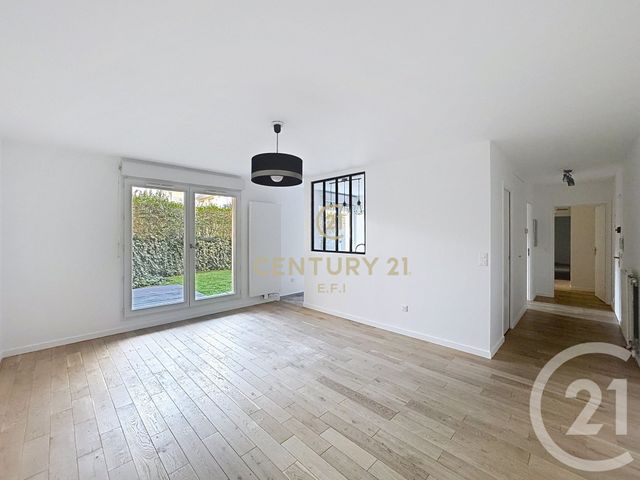 Appartement F4 &agrave; vendre - 4 pi&egrave;ces - 79,35 m2 - Noisy Le Grand - 93 - ILE-DE-FRANCE