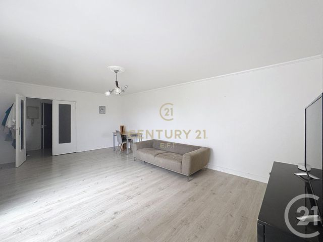 Appartement F3 &agrave; vendre - 3 pi&egrave;ces - 72,45 m2 - Noisy Le Grand - 93 - ILE-DE-FRANCE