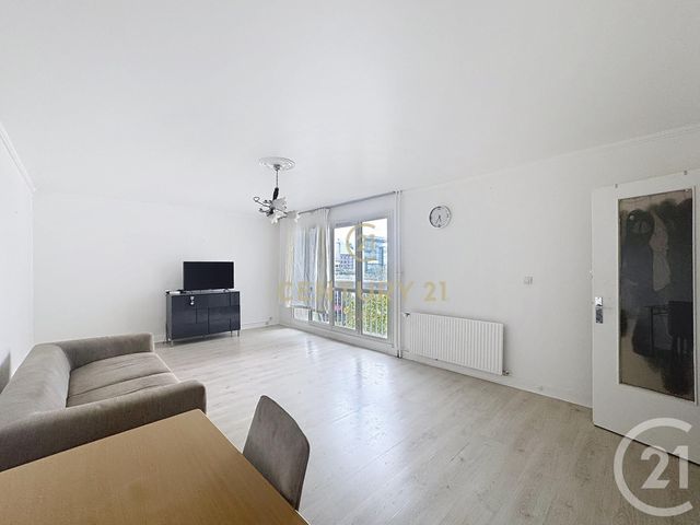 Appartement F3 &agrave; vendre - 3 pi&egrave;ces - 72,45 m2 - Noisy Le Grand - 93 - ILE-DE-FRANCE
