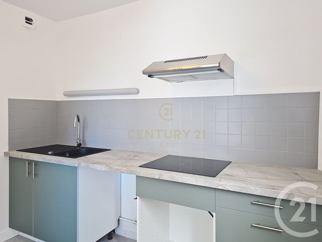 Appartement F3 &agrave; louer - 3 pi&egrave;ces - 66,58 m2 - Noisy Le Grand - 93 - ILE-DE-FRANCE