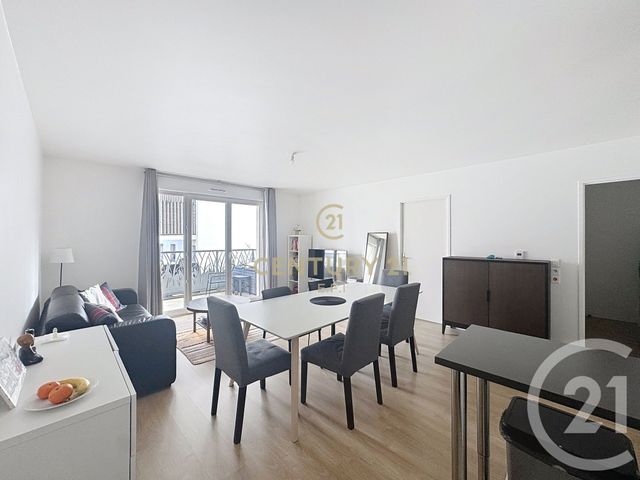 Appartement F4 &agrave; vendre - 4 pi&egrave;ces - 74,62 m2 - Noisy Le Grand - 93 - ILE-DE-FRANCE