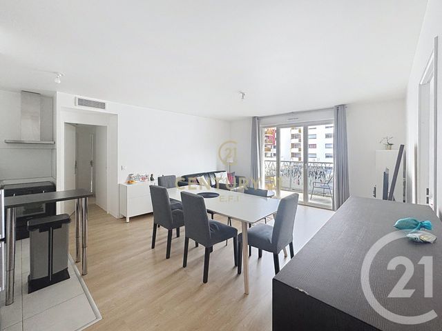 Appartement F4 &agrave; vendre - 4 pi&egrave;ces - 74,62 m2 - Noisy Le Grand - 93 - ILE-DE-FRANCE
