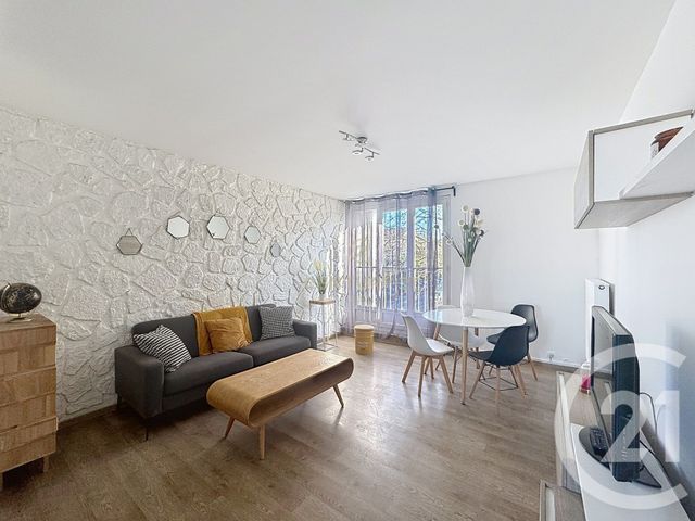 Appartement F3 &agrave; vendre - 3 pi&egrave;ces - 53 m2 - Noisy Le Grand - 93 - ILE-DE-FRANCE