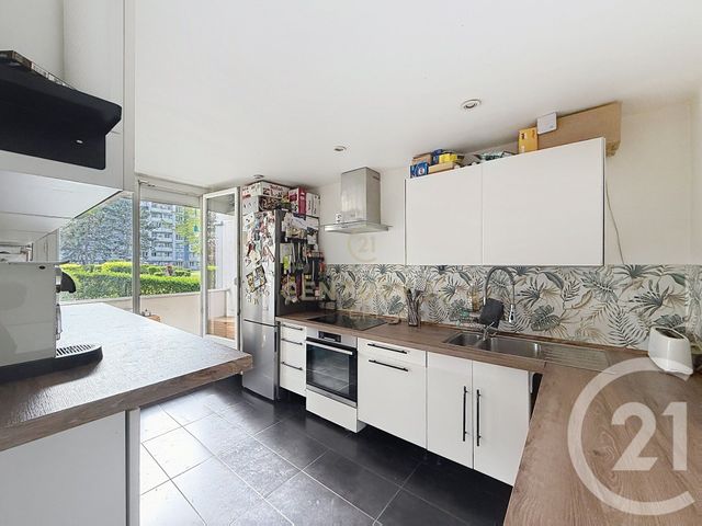 Appartement F3 &agrave; vendre - 3 pi&egrave;ces - 57,77 m2 - Neuilly Sur Marne - 93 - ILE-DE-FRANCE