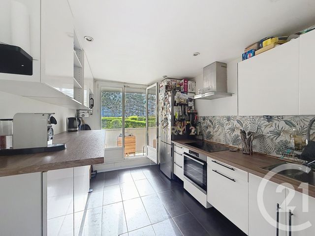 Appartement F3 &agrave; vendre - 3 pi&egrave;ces - 57,77 m2 - Neuilly Sur Marne - 93 - ILE-DE-FRANCE