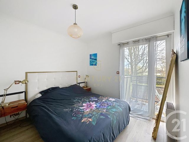 Appartement F4 &agrave; vendre - 4 pi&egrave;ces - 70,02 m2 - Noisy Le Grand - 93 - ILE-DE-FRANCE