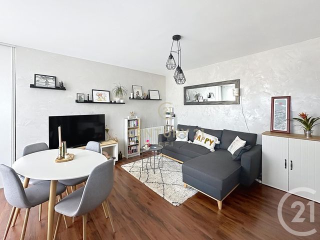 Appartement F2 &agrave; vendre - 2 pi&egrave;ces - 39,96 m2 - Noisy Le Grand - 93 - ILE-DE-FRANCE