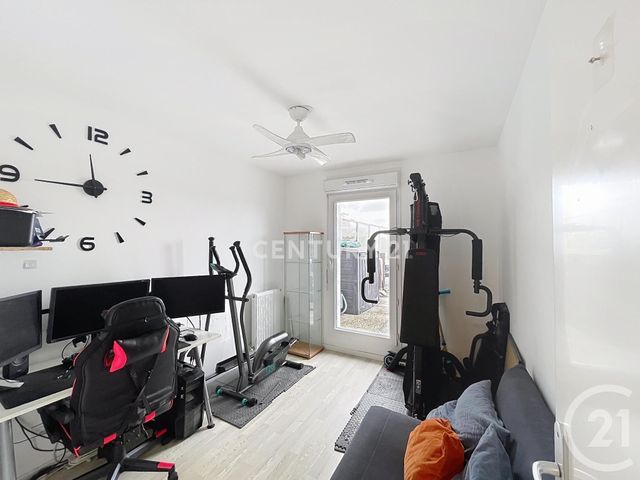 Appartement F4 &agrave; vendre - 4 pi&egrave;ces - 72 m2 - Noisy Le Grand - 93 - ILE-DE-FRANCE