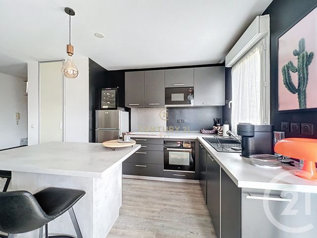 Appartement F3 &agrave; vendre - 3 pi&egrave;ces - 64 m2 - Noisy Le Grand - 93 - ILE-DE-FRANCE