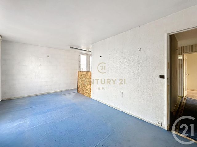 Appartement F4 &agrave; vendre - 4 pi&egrave;ces - 64,27 m2 - Noisy Le Grand - 93 - ILE-DE-FRANCE