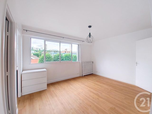 Appartement F1 &agrave; louer - 1 pi&egrave;ce - 23,62 m2 - Montreuil - 93 - ILE-DE-FRANCE