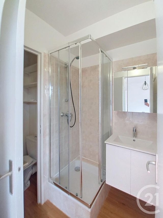 Appartement F1 &agrave; louer - 1 pi&egrave;ce - 23,62 m2 - Montreuil - 93 - ILE-DE-FRANCE