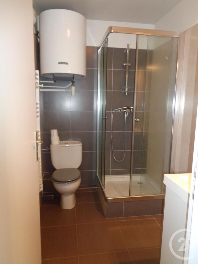 Appartement Studio &agrave; louer - 1 pi&egrave;ce - 23,78 m2 - Noisy Le Grand - 93 - ILE-DE-FRANCE