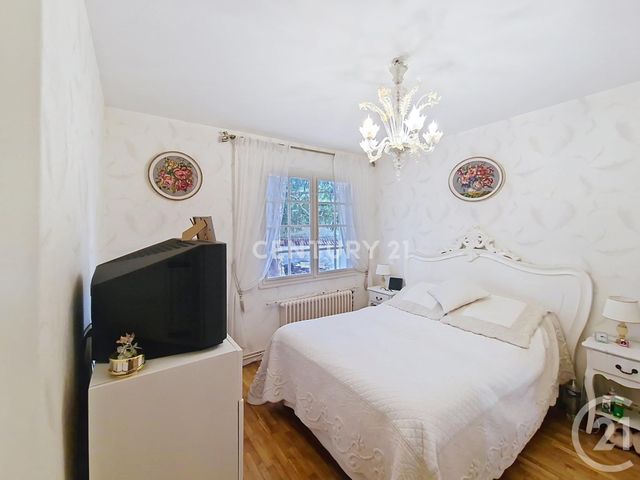 Maison &agrave; vendre - 5 pi&egrave;ces - 140 m2 - Noisy Le Grand - 93 - ILE-DE-FRANCE