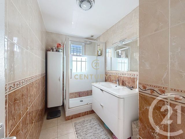 Maison &agrave; vendre - 5 pi&egrave;ces - 106,27 m2 - Noisy Le Grand - 93 - ILE-DE-FRANCE