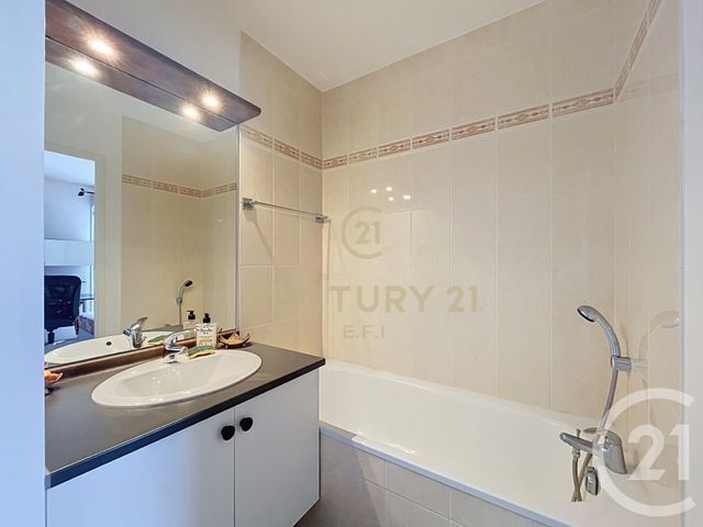 Appartement F2 &agrave; vendre - 2 pi&egrave;ces - 39,80 m2 - Noisy Le Grand - 93 - ILE-DE-FRANCE