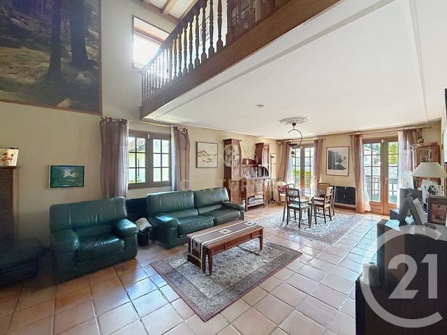 Maison &agrave; vendre - 6 pi&egrave;ces - 172,49 m2 - Noisy Le Grand - 93 - ILE-DE-FRANCE