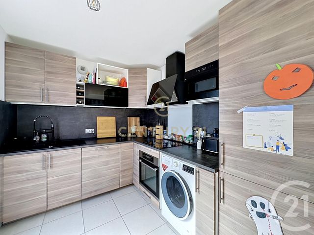 Appartement F4 &agrave; vendre - 4 pi&egrave;ces - 86,62 m2 - Noisy Le Grand - 93 - ILE-DE-FRANCE