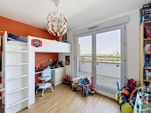 Appartement F4 &agrave; vendre - 4 pi&egrave;ces - 86,62 m2 - Noisy Le Grand - 93 - ILE-DE-FRANCE