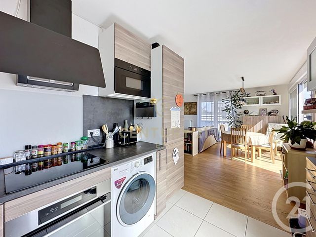Appartement F4 &agrave; vendre - 4 pi&egrave;ces - 86,62 m2 - Noisy Le Grand - 93 - ILE-DE-FRANCE