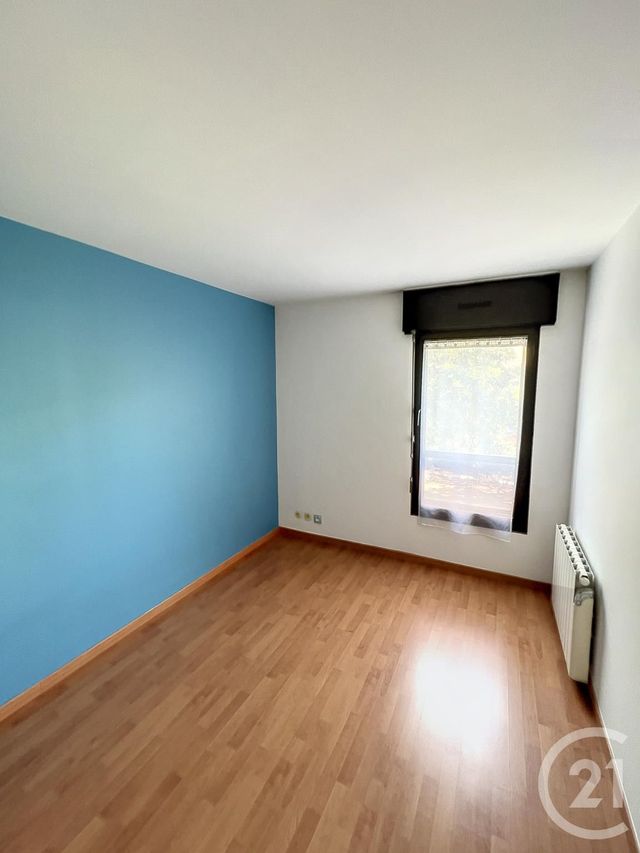 Appartement F3 &agrave; louer - 3 pi&egrave;ces - 66,50 m2 - Noisy Le Grand - 93 - ILE-DE-FRANCE