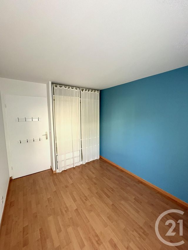 Appartement F3 &agrave; louer - 3 pi&egrave;ces - 66,50 m2 - Noisy Le Grand - 93 - ILE-DE-FRANCE