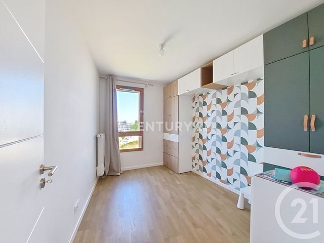 Appartement F3 &agrave; louer - 3 pi&egrave;ces - 57,60 m2 - Noisy Le Grand - 93 - ILE-DE-FRANCE