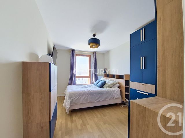 Appartement F3 &agrave; louer - 3 pi&egrave;ces - 57,60 m2 - Noisy Le Grand - 93 - ILE-DE-FRANCE