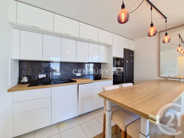 Appartement F3 &agrave; louer - 3 pi&egrave;ces - 57,60 m2 - Noisy Le Grand - 93 - ILE-DE-FRANCE