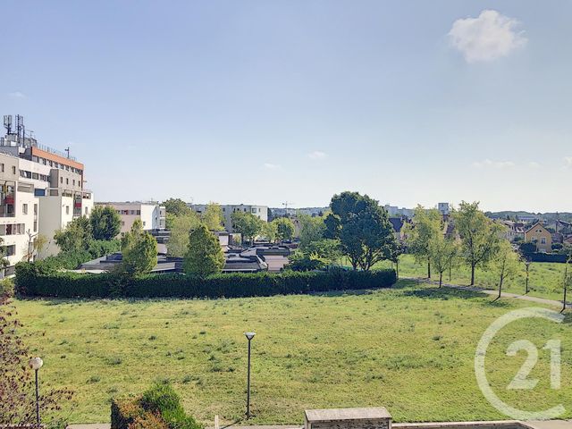 Appartement F2 &agrave; louer - 2 pi&egrave;ces - 47,25 m2 - Noisy Le Grand - 93 - ILE-DE-FRANCE