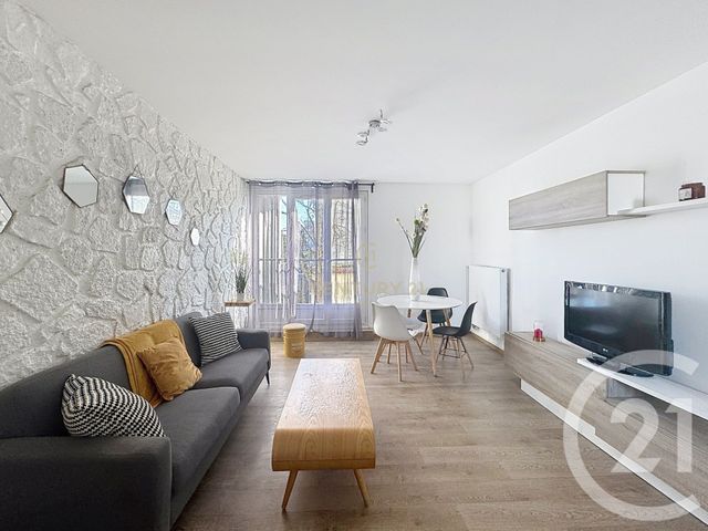 Appartement F3 &agrave; vendre - 3 pi&egrave;ces - 53 m2 - Noisy Le Grand - 93 - ILE-DE-FRANCE