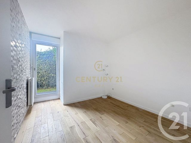 Appartement F4 &agrave; vendre - 4 pi&egrave;ces - 79,35 m2 - Noisy Le Grand - 93 - ILE-DE-FRANCE