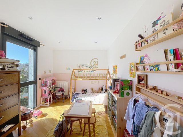 Appartement F4 &agrave; vendre - 4 pi&egrave;ces - 82 m2 - Noisy Le Grand - 93 - ILE-DE-FRANCE