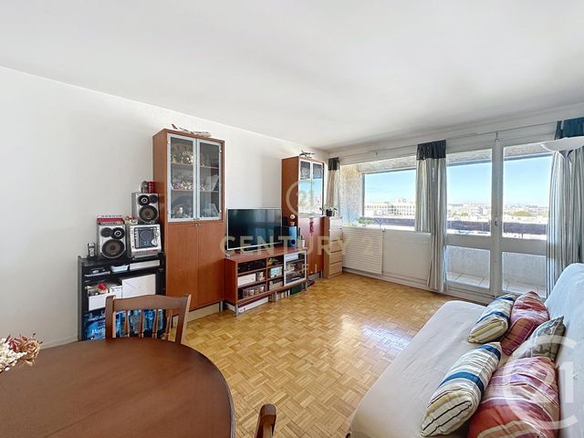 Appartement F5 &agrave; vendre - 5 pi&egrave;ces - 91,50 m2 - Champs Sur Marne - 77 - ILE-DE-FRANCE