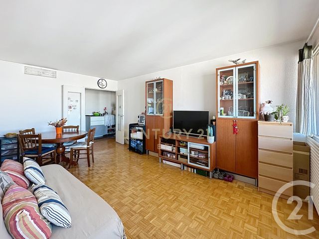 Appartement F5 &agrave; vendre - 5 pi&egrave;ces - 91,50 m2 - Champs Sur Marne - 77 - ILE-DE-FRANCE