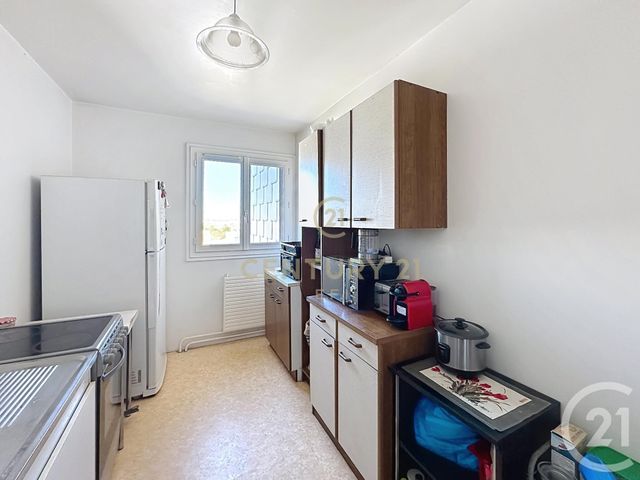 Appartement F5 &agrave; vendre - 5 pi&egrave;ces - 91,50 m2 - Champs Sur Marne - 77 - ILE-DE-FRANCE