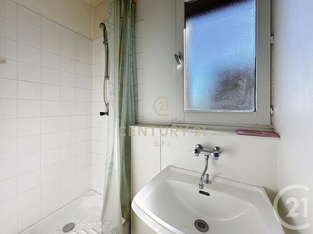 Appartement F5 &agrave; vendre - 5 pi&egrave;ces - 91,50 m2 - Champs Sur Marne - 77 - ILE-DE-FRANCE