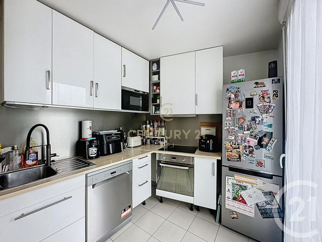 Appartement F3 &agrave; vendre - 3 pi&egrave;ces - 58,41 m2 - Neuilly Sur Marne - 93 - ILE-DE-FRANCE