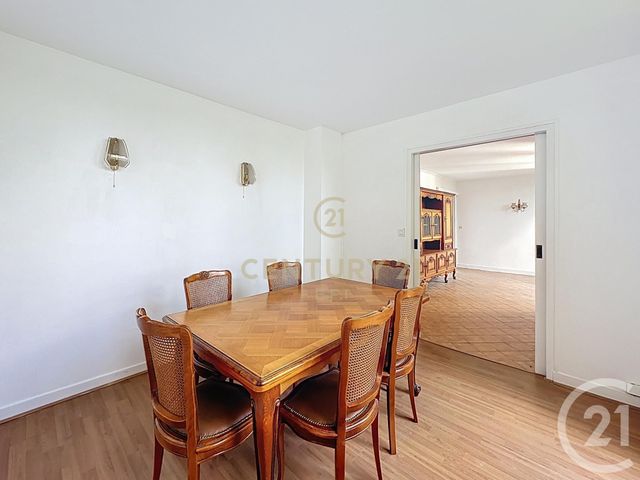 Appartement F4 &agrave; vendre - 4 pi&egrave;ces - 64,56 m2 - Noisy Le Grand - 93 - ILE-DE-FRANCE