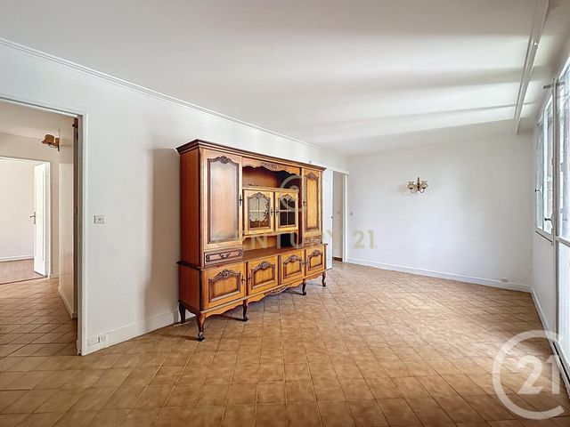 Appartement F4 &agrave; vendre - 4 pi&egrave;ces - 64,56 m2 - Noisy Le Grand - 93 - ILE-DE-FRANCE