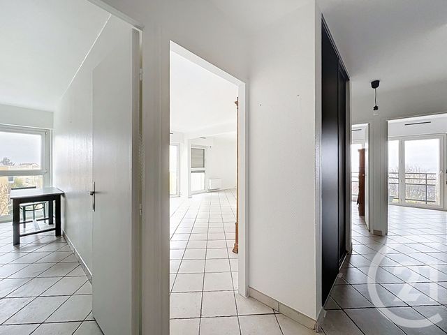 Appartement F4 &agrave; vendre - 4 pi&egrave;ces - 70,54 m2 - Noisy Le Grand - 93 - ILE-DE-FRANCE