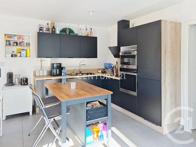 Appartement F3 &agrave; louer - 3 pi&egrave;ces - 68,61 m2 - Noisy Le Grand - 93 - ILE-DE-FRANCE