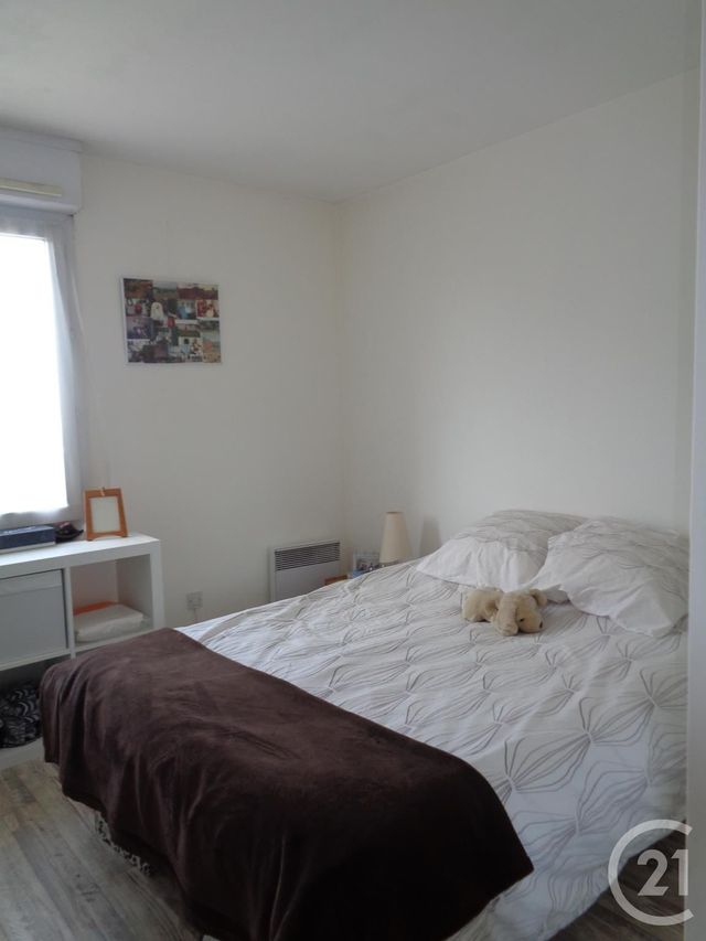 Appartement F2 &agrave; louer - 2 pi&egrave;ces - 39,77 m2 - Noisy Le Grand - 93 - ILE-DE-FRANCE