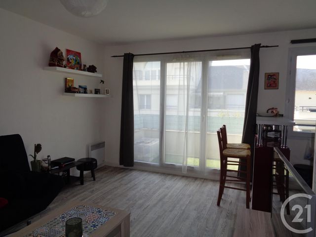 Appartement F2 &agrave; louer - 2 pi&egrave;ces - 39,77 m2 - Noisy Le Grand - 93 - ILE-DE-FRANCE