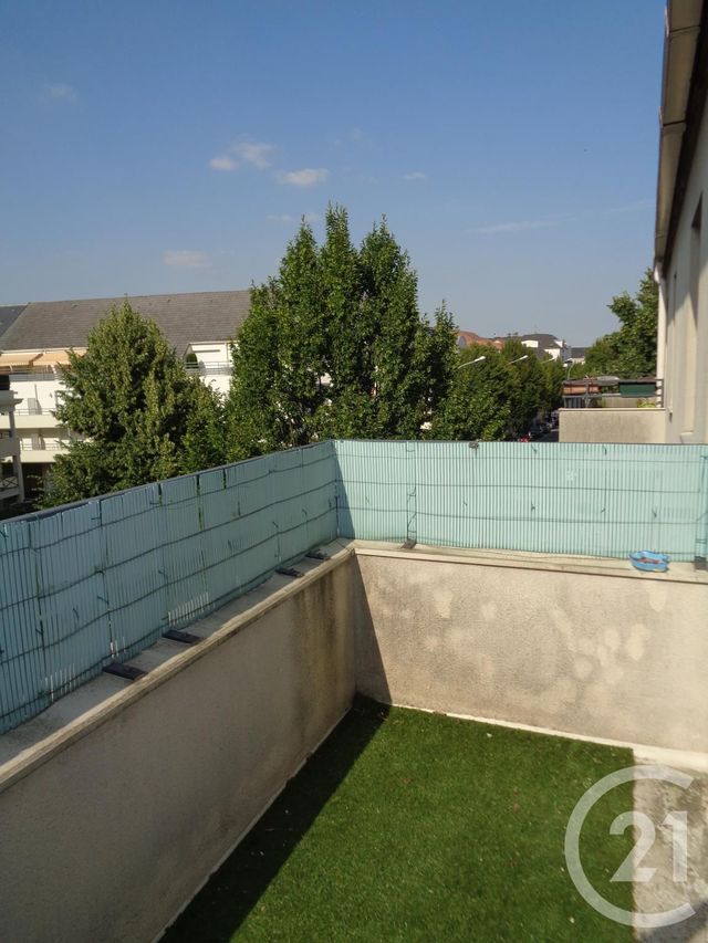 Appartement F2 &agrave; louer - 2 pi&egrave;ces - 39,77 m2 - Noisy Le Grand - 93 - ILE-DE-FRANCE