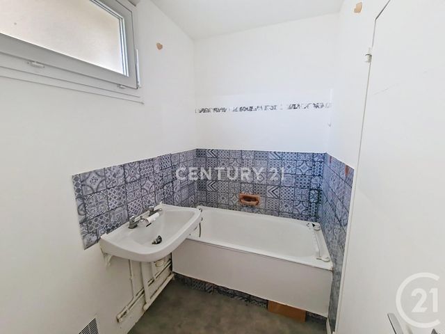 Appartement F3 &agrave; vendre - 3 pi&egrave;ces - 63 m2 - Noisy Le Grand - 93 - ILE-DE-FRANCE
