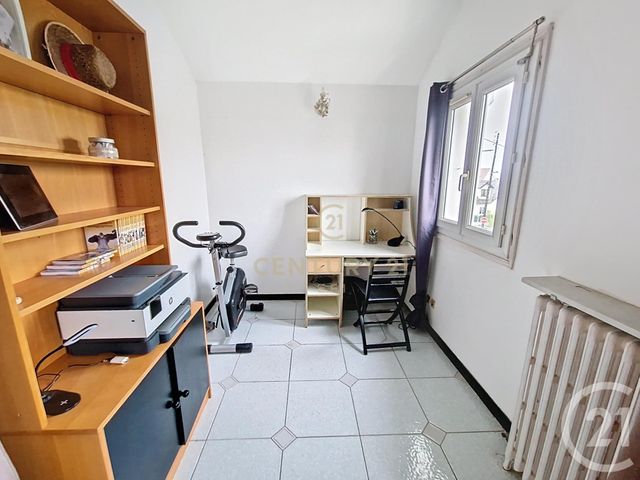Maison &agrave; vendre - 6 pi&egrave;ces - 135 m2 - Noisy Le Grand - 93 - ILE-DE-FRANCE
