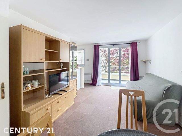 Appartement F2 &agrave; louer - 2 pi&egrave;ces - 36,45 m2 - Noisy Le Grand - 93 - ILE-DE-FRANCE