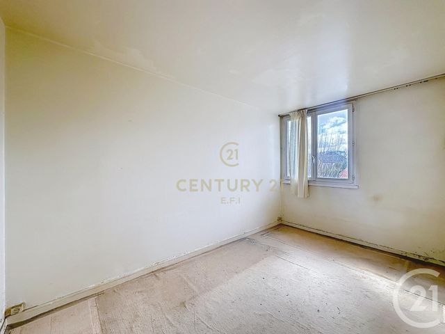 Appartement F4 &agrave; vendre - 4 pi&egrave;ces - 64,27 m2 - Noisy Le Grand - 93 - ILE-DE-FRANCE